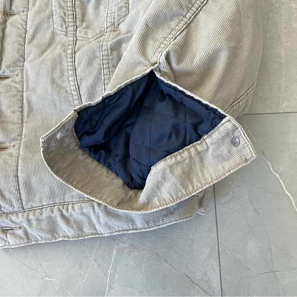 LEVI’S Light Gray Corduroy Beige Sherpa Lining Button Up Trucker Jacket Sz L - Picture 10 of 16